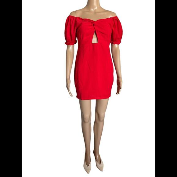 Eye-Catching Red Off-Shoulder Dress with Puff Sleeves - Picture 1 of 6